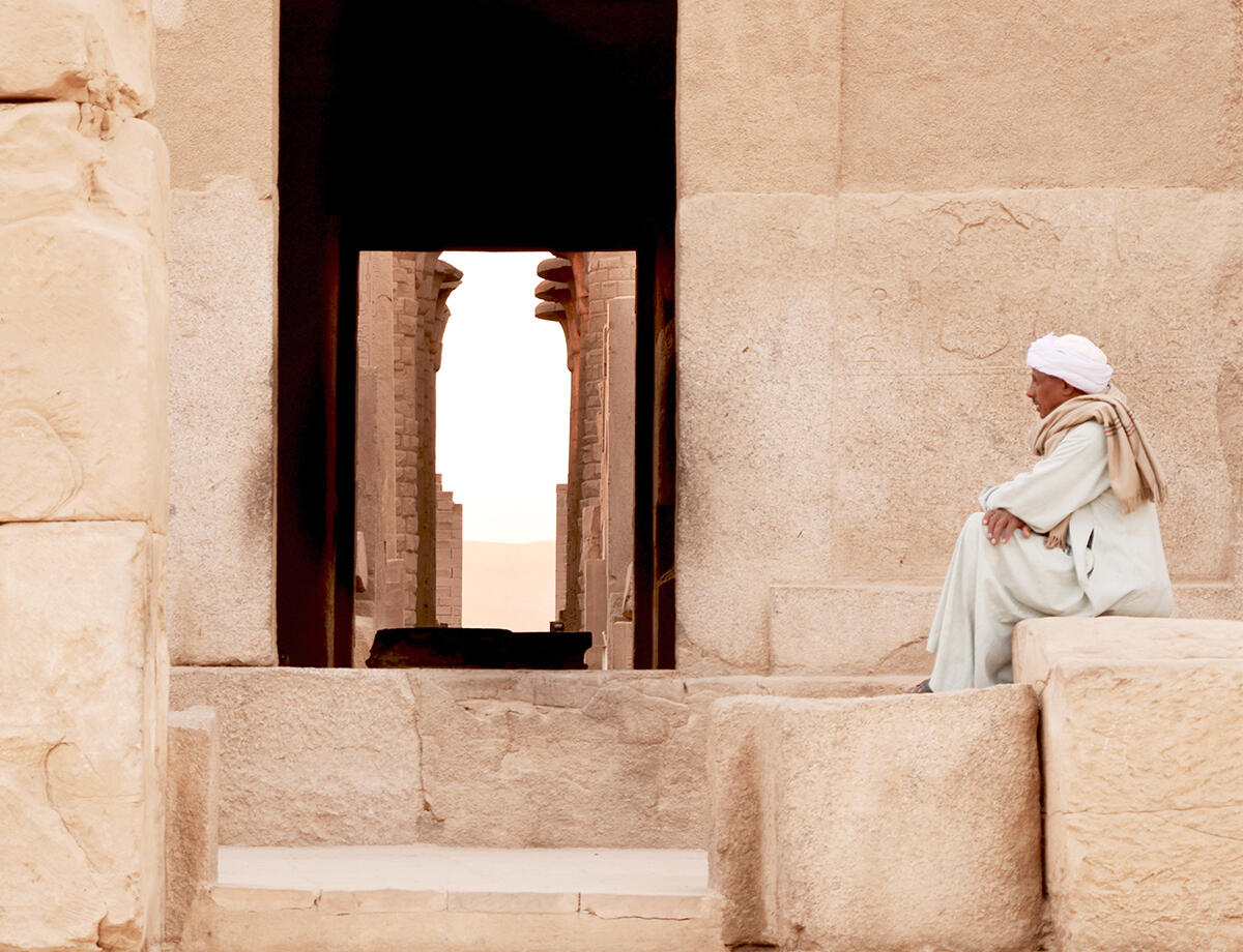 luxor man in egypt